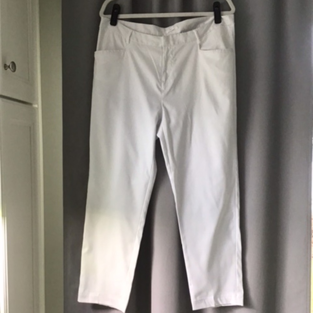 AUR Women’s Golf Pants